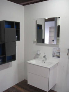 Heating a showroom with Sundirect heaters