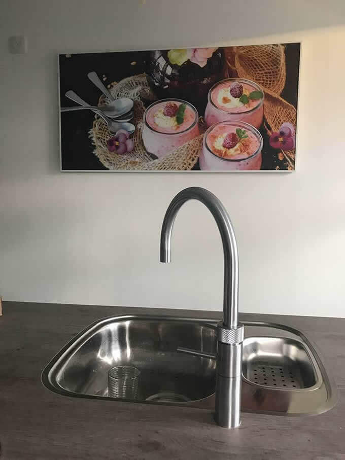 Sundirect Art heating panel used in restaurant in Netherlands